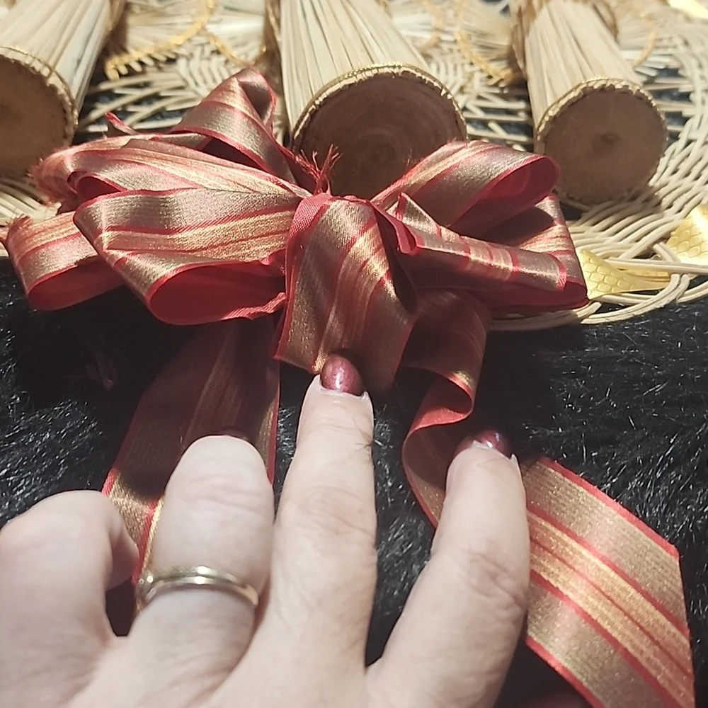 Handcrafted Straw Wall Hanging with Ribbon,Angels.